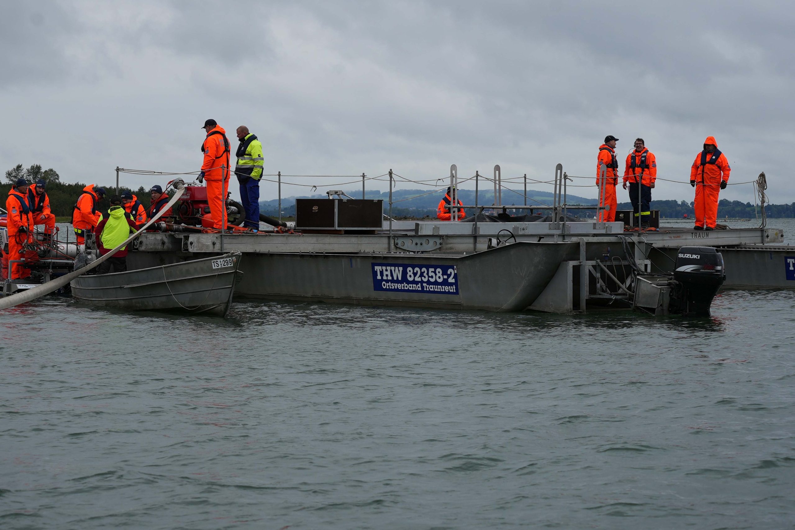 THW Bavaria and TAL complete two-day obligatory oil spill exercise at Lake Chiemsee